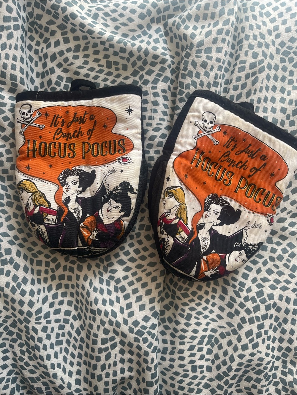 Hocus Pocus Kitchen Bundle - Picture 2 of 8